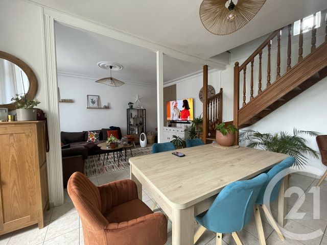 Maison &agrave; louer - 3 pi&egrave;ces - 76,20 m2 - Poligny - 77 - ILE-DE-FRANCE