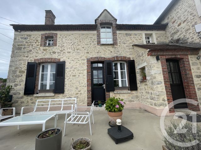 Maison &agrave; louer - 3 pi&egrave;ces - 76,20 m2 - Poligny - 77 - ILE-DE-FRANCE
