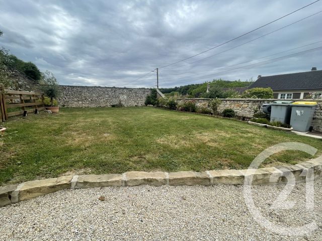 Maison &agrave; louer - 3 pi&egrave;ces - 76,20 m2 - Poligny - 77 - ILE-DE-FRANCE