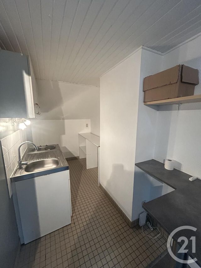 Appartement F1 &agrave; louer - 1 pi&egrave;ce - 28,53 m2 - Nemours - 77 - ILE-DE-FRANCE