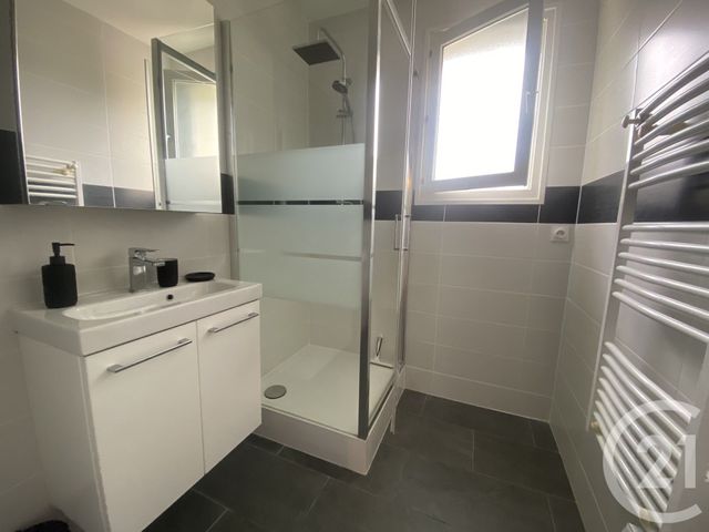 Appartement F2 &agrave; louer - 2 pi&egrave;ces - 45,22 m2 - Nemours - 77 - ILE-DE-FRANCE