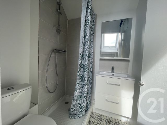 Appartement Studio &agrave; louer - 2 pi&egrave;ces - 17 m2 - Nemours - 77 - ILE-DE-FRANCE