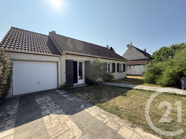 Maison &agrave; louer - 4 pi&egrave;ces - 72,76 m2 - Nemours - 77 - ILE-DE-FRANCE