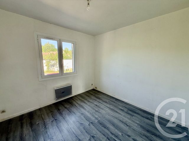 Maison &agrave; louer - 4 pi&egrave;ces - 72,76 m2 - Nemours - 77 - ILE-DE-FRANCE