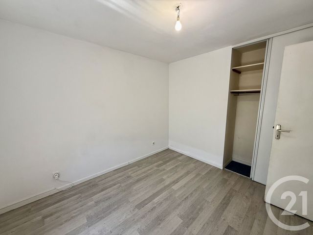 Maison &agrave; louer - 4 pi&egrave;ces - 83,95 m2 - Nemours - 77 - ILE-DE-FRANCE