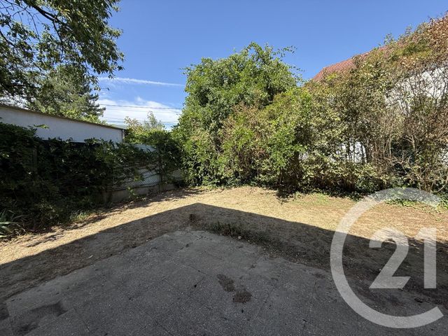Maison &agrave; louer - 4 pi&egrave;ces - 83,95 m2 - Nemours - 77 - ILE-DE-FRANCE