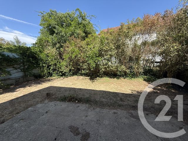 Maison &agrave; louer - 4 pi&egrave;ces - 83,95 m2 - Nemours - 77 - ILE-DE-FRANCE