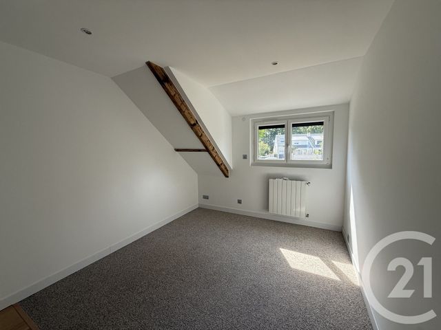 Maison &agrave; louer - 5 pi&egrave;ces - 99 m2 - Nemours - 77 - ILE-DE-FRANCE