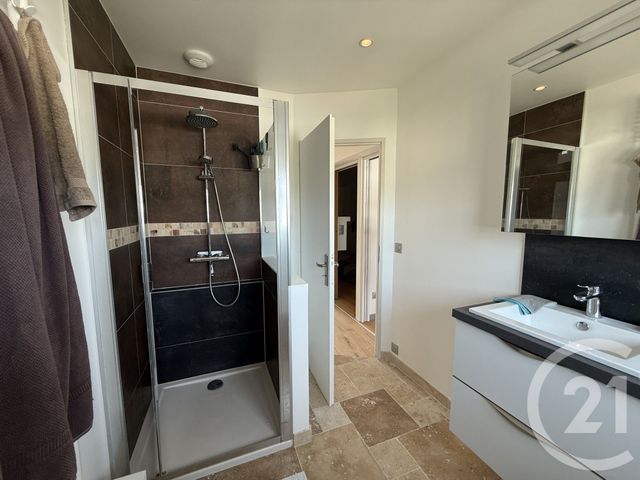 Maison &agrave; louer - 5 pi&egrave;ces - 99 m2 - Nemours - 77 - ILE-DE-FRANCE