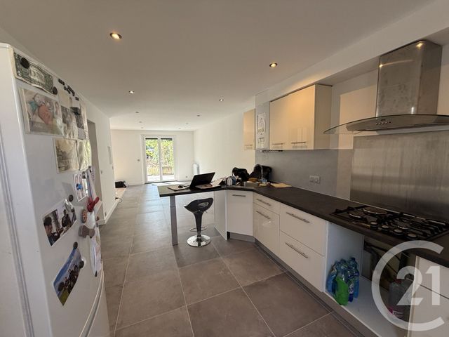 Maison &agrave; louer - 5 pi&egrave;ces - 99 m2 - Nemours - 77 - ILE-DE-FRANCE