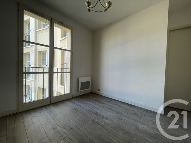 Appartement F2 &agrave; louer - 2 pi&egrave;ces - 51,41 m2 - Nemours - 77 - ILE-DE-FRANCE