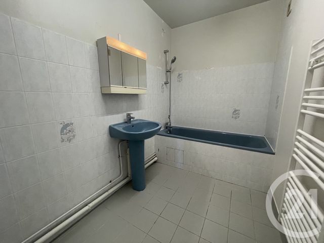 Appartement F2 &agrave; louer - 2 pi&egrave;ces - 51,41 m2 - Nemours - 77 - ILE-DE-FRANCE