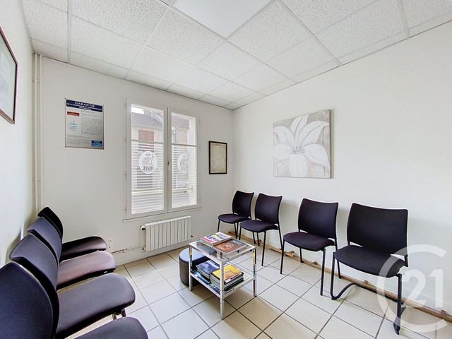 Immeuble &agrave; vendre - 270 m2 - Nemours - 77 - ILE-DE-FRANCE