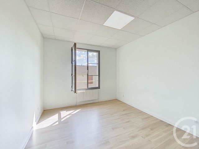 Immeuble &agrave; vendre - 270 m2 - Nemours - 77 - ILE-DE-FRANCE