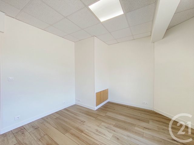 Immeuble &agrave; vendre - 270 m2 - Nemours - 77 - ILE-DE-FRANCE