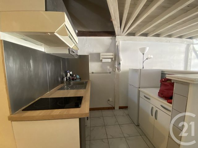 Appartement F1 &agrave; louer - 1 pi&egrave;ce - 22,69 m2 - Nemours - 77 - ILE-DE-FRANCE