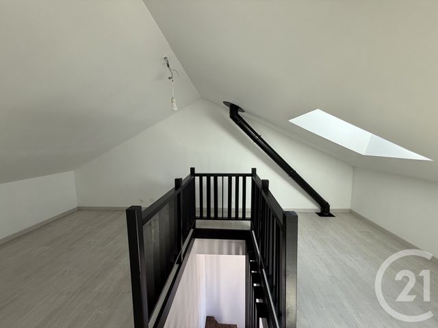 Maison &agrave; louer - 3 pi&egrave;ces - 62,69 m2 - Champagne Sur Seine - 77 - ILE-DE-FRANCE