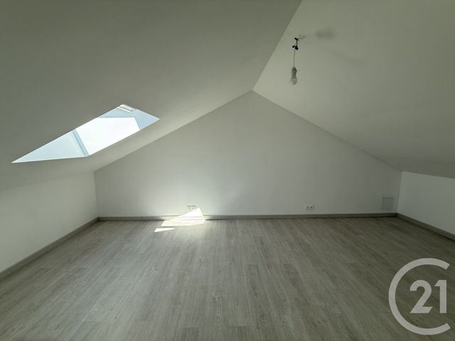 Maison &agrave; louer - 3 pi&egrave;ces - 62,69 m2 - Champagne Sur Seine - 77 - ILE-DE-FRANCE