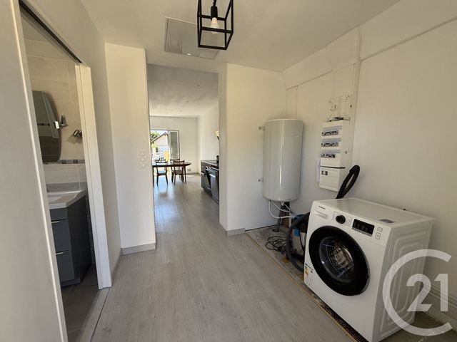 Maison &agrave; louer - 3 pi&egrave;ces - 62,69 m2 - Champagne Sur Seine - 77 - ILE-DE-FRANCE