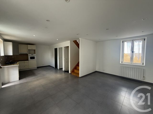 Appartement F4 &agrave; louer - 4 pi&egrave;ces - 74,67 m2 - Egreville - 77 - ILE-DE-FRANCE