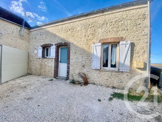 Appartement F4 à louer EGREVILLE