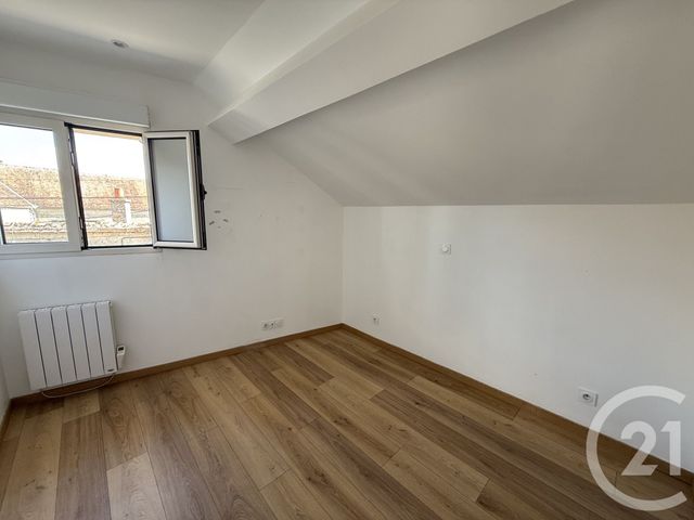Appartement F4 &agrave; louer - 4 pi&egrave;ces - 74,67 m2 - Egreville - 77 - ILE-DE-FRANCE