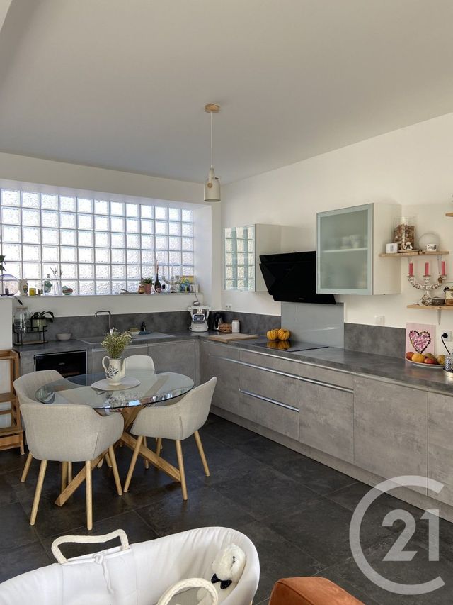 Maison &agrave; louer - 5 pi&egrave;ces - 110 m2 - Poligny - 77 - ILE-DE-FRANCE