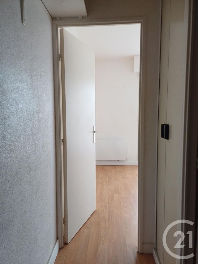 Appartement Studio &agrave; louer - 1 pi&egrave;ce - 15 m2 - Courseulles Sur Mer - 14 - BASSE-NORMANDIE