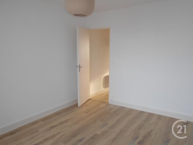 Appartement F2 &agrave; louer - 2 pi&egrave;ces - 40,80 m2 - Courseulles Sur Mer - 14 - BASSE-NORMANDIE