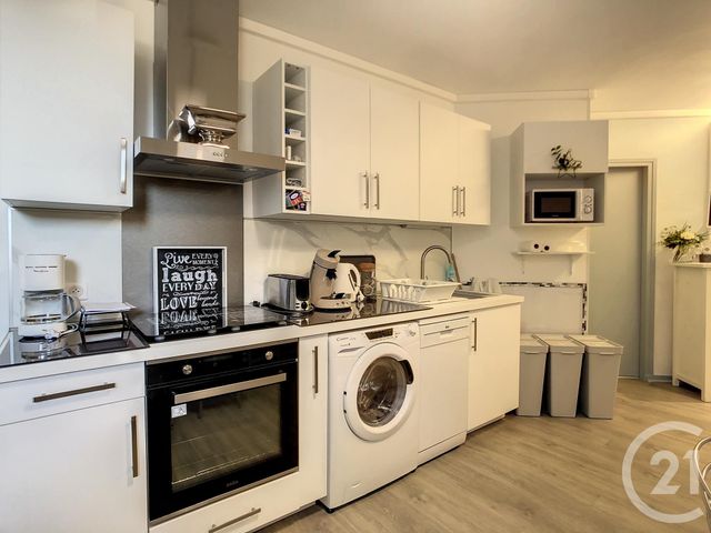 Appartement F4 &agrave; louer - 3 pi&egrave;ces - 55 m2 - Ste Savine - 10 - CHAMPAGNE-ARDENNE