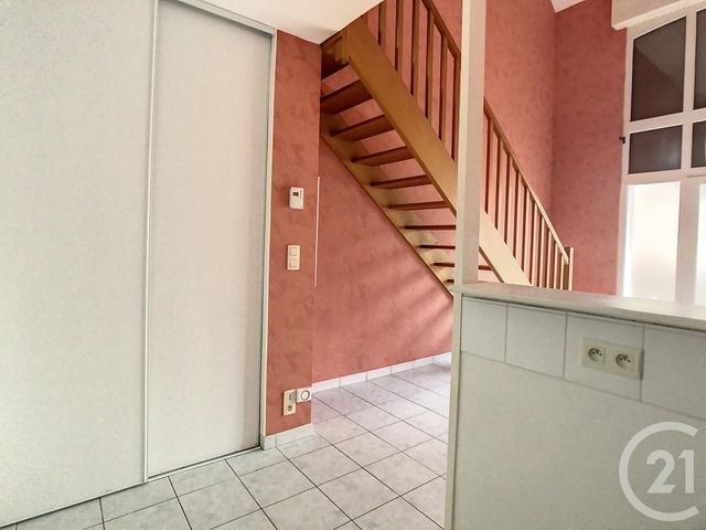 Appartement F2 &agrave; louer - 2 pi&egrave;ces - 39 m2 - Troyes - 10 - CHAMPAGNE-ARDENNE