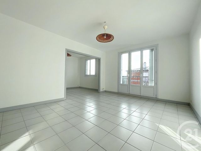 appartement à vendre - 5 pièces - 93 m2 - St Julien Les Villas - 10 - CHAMPAGNE-ARDENNE