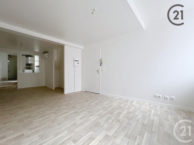 Appartement F1 à louer - 1 pièce - 34,20 m2 - Troyes - 10 - CHAMPAGNE-ARDENNE