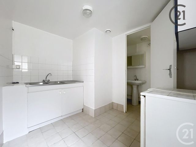 Appartement F1 à louer - 1 pièce - 34,20 m2 - Troyes - 10 - CHAMPAGNE-ARDENNE