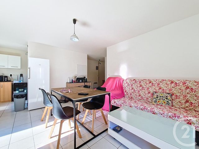 Appartement F2 à vendre - 2 pièces - 47,40 m2 - Troyes - 10 - CHAMPAGNE-ARDENNE