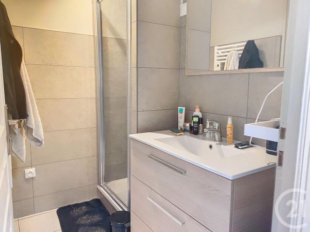 Appartement T3 à louer - 3 pièces - 51,75 m2 - Troyes - 10 - CHAMPAGNE-ARDENNE