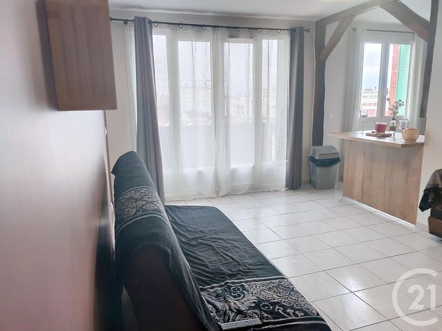 Appartement T3 à louer - 3 pièces - 51,75 m2 - Troyes - 10 - CHAMPAGNE-ARDENNE