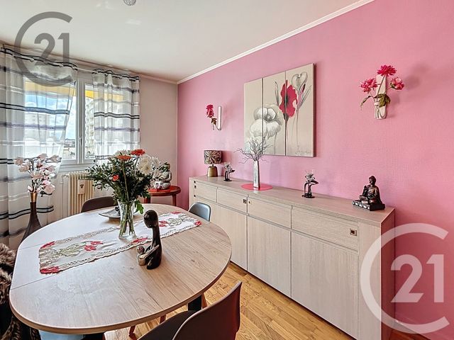 Appartement F5 &agrave; vendre - 5 pi&egrave;ces - 89,74 m2 - St Andre Les Vergers - 10 - CHAMPAGNE-ARDENNE