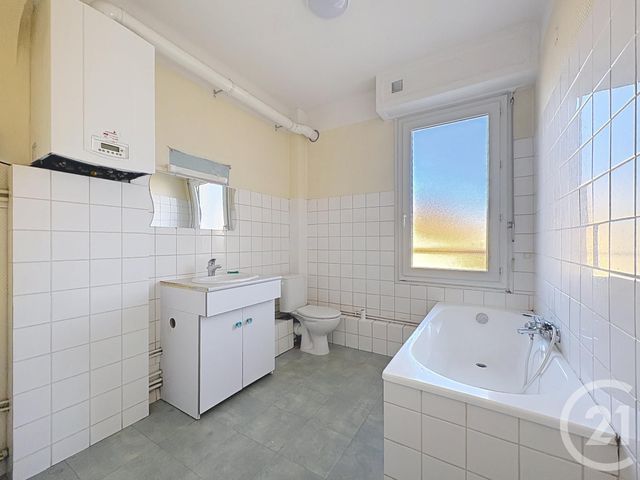 Appartement F2 à louer - 2 pièces - 58 m2 - Troyes - 10 - CHAMPAGNE-ARDENNE