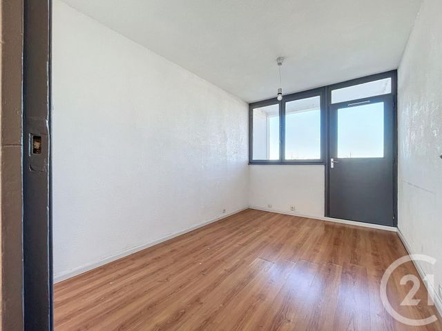 Appartement F3 à vendre - 3 pièces - 75,14 m2 - Troyes - 10 - CHAMPAGNE-ARDENNE