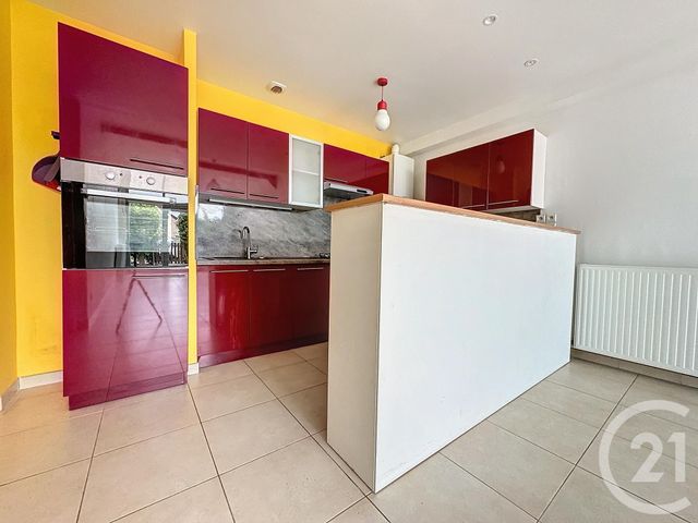 Appartement T3 &agrave; louer - 4 pi&egrave;ces - 71,70 m2 - Troyes - 10 - CHAMPAGNE-ARDENNE