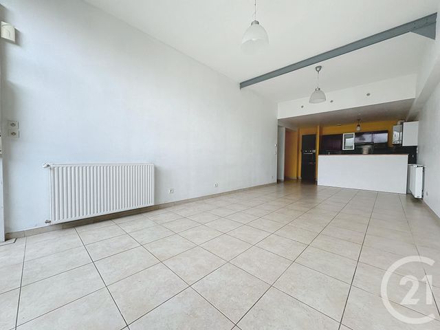 Appartement T3 &agrave; louer - 4 pi&egrave;ces - 71,70 m2 - Troyes - 10 - CHAMPAGNE-ARDENNE