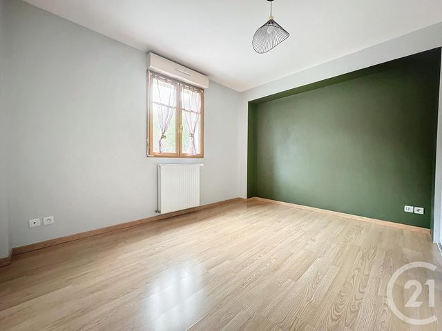 Appartement T3 &agrave; louer - 4 pi&egrave;ces - 71,70 m2 - Troyes - 10 - CHAMPAGNE-ARDENNE