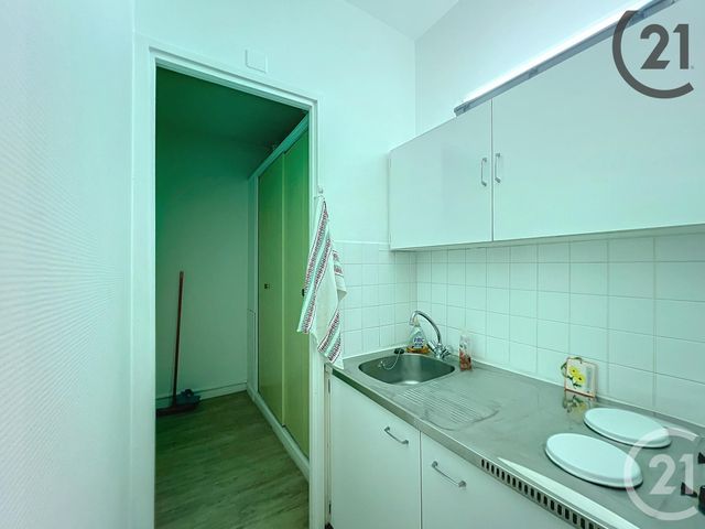 Appartement F1 &agrave; louer - 1 pi&egrave;ce - 38 m2 - Troyes - 10 - CHAMPAGNE-ARDENNE