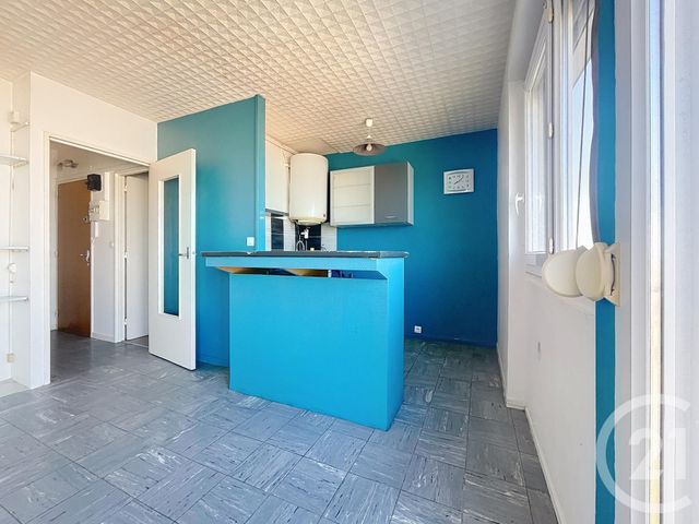 Appartement Studio à vendre - 1 pièce - 28 m2 - Troyes - 10 - CHAMPAGNE-ARDENNE