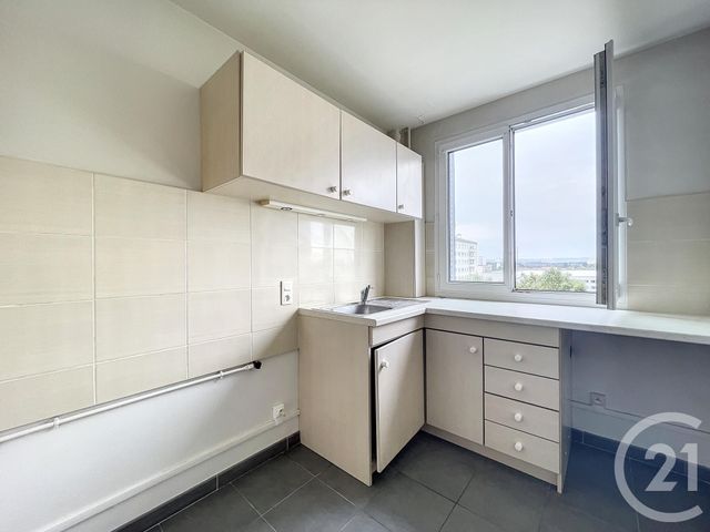 Appartement à vendre - 5 pièces - 75,38 m2 - Troyes - 10 - CHAMPAGNE-ARDENNE