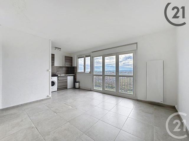 Appartement F1 à vendre - 1 pièce - 28 m2 - Troyes - 10 - CHAMPAGNE-ARDENNE