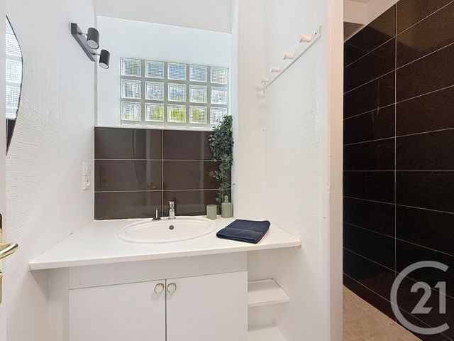 Appartement à vendre - 3 pièces - 46 m2 - Troyes - 10 - CHAMPAGNE-ARDENNE