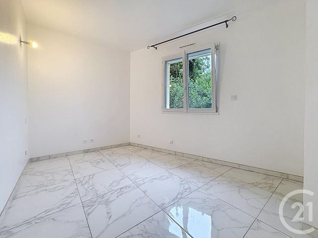 Maison &agrave; vendre - 6 pi&egrave;ces - 194 m2 - La Chapelle St Luc - 10 - CHAMPAGNE-ARDENNE