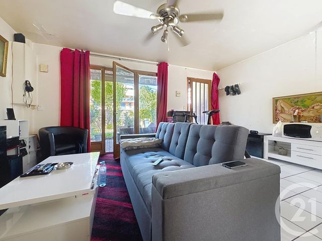 Appartement à vendre - 3 pièces - 46,94 m2 - Ste Savine - 10 - CHAMPAGNE-ARDENNE